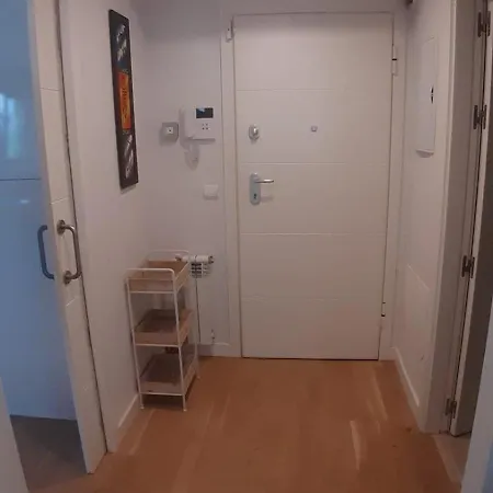 Entire In Apartment *
