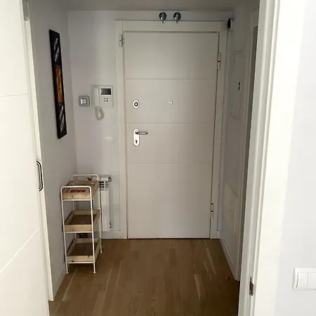 Apartment Entire In